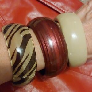 3 Chunky Acrylic Bangles Animal Print Wavy Neutral Boho
